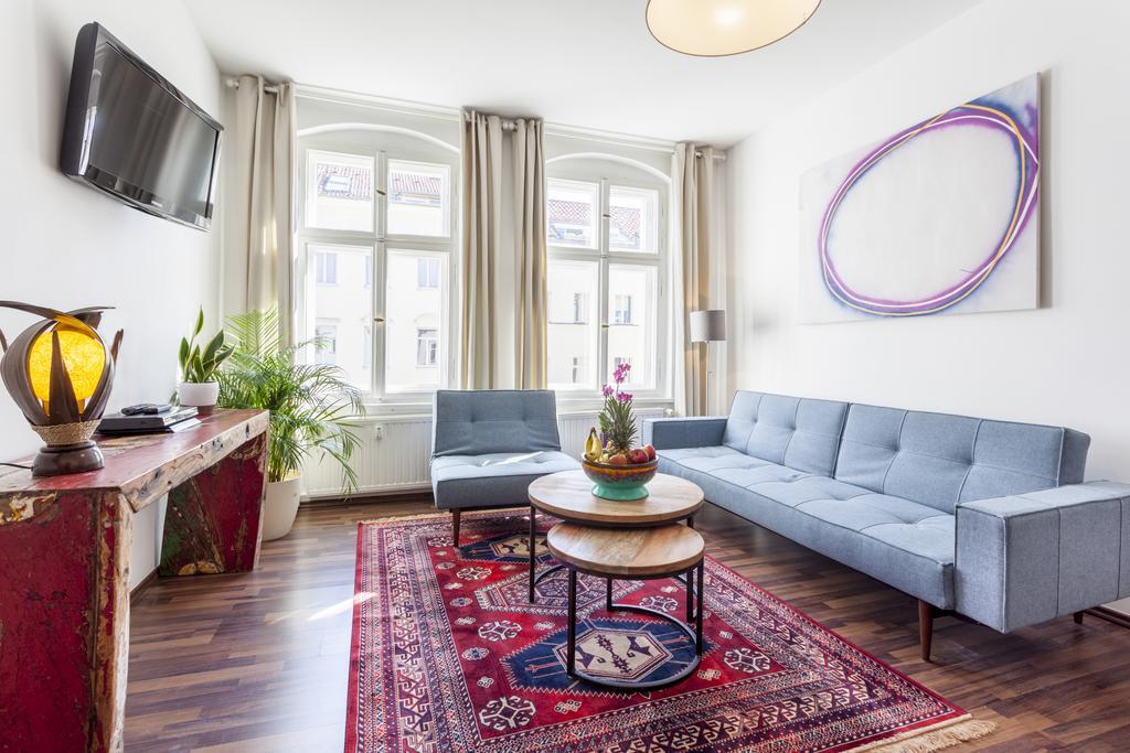 The Rheinsberger - Cosy 2Br One Living Room Up To 6 Берлін Екстер'єр фото